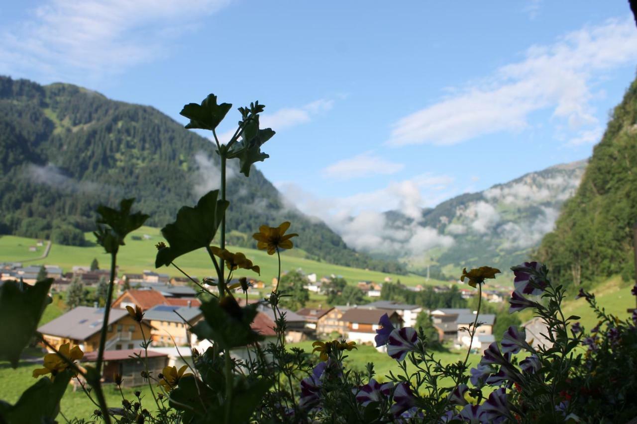 Ruef Wohlfuehl-Apartments Au (Vorarlberg) Eksteriør bilde